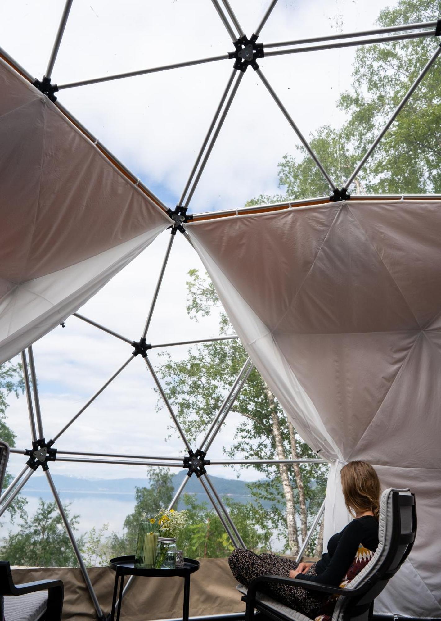 Fugelvagen, Cabins And Glamping Alvund Exterior photo